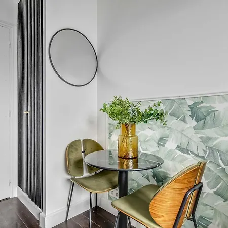 Charming - Ac- 2p - Nation Apartment
